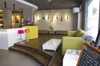 The Purple Hotel - Adults Only