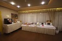 Hotel Vadászkürt Superior - Desayuno