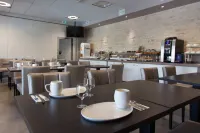 The Originals Boutique, Hôtel La Grange, Niort - petit déjeuner