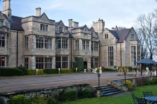 Redworth Hall Hotel- Part of the Cairn Collection - Phòng tập thể hình