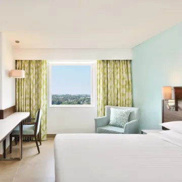 Fairfield by Marriott Chennai OMR Отели рядом с достопримечательностью «Парк развлечений VGP Universal Kingdom»