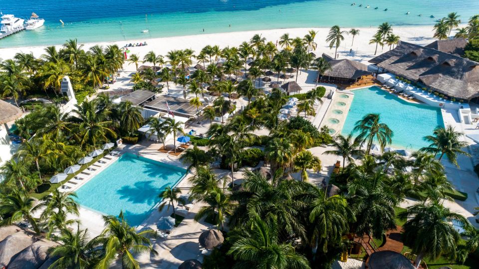InterContinental Hotels PRESIDENTE CANCUN RESORT by IHG
