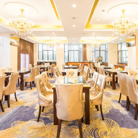 Vienna Hotel (Quanzhou Xihugongyuan Xijie Hotel) Отели рядом с достопримечательностью «Гора Qinyuan»