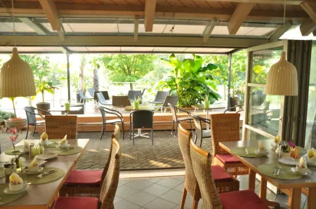 Hotel Volapük Отели в г. Констанц