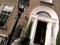 Premier Suites Dublin, Leeson Street Hotels near National Gallery of Ireland