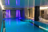 Les Chalets d'Adelphine - Pools