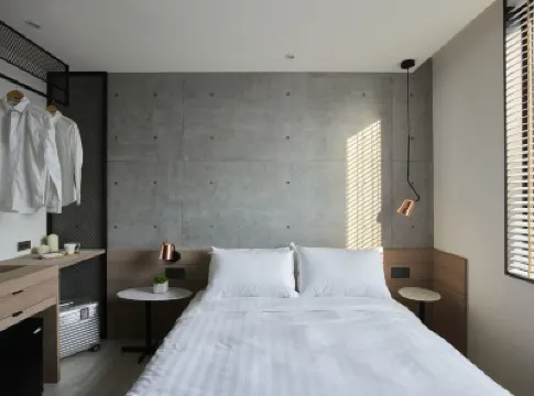 Monka Hotel Hotel berhampiran Lungshan Temple