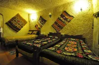 Kismet Cave House