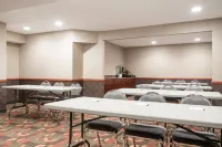 Baymont by Wyndham Eau Claire WI Hotels in Altoona