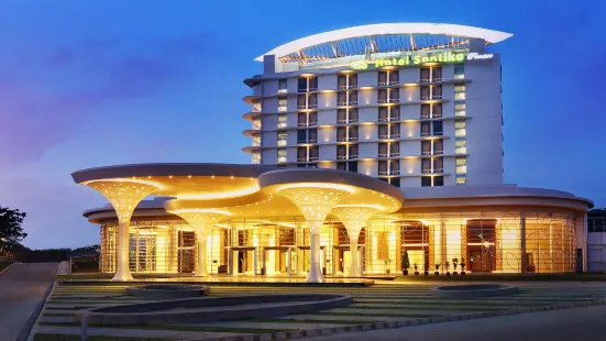 Hotel Santika Premiere Kota Harapan Indah