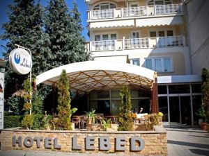 Hotel Lebed