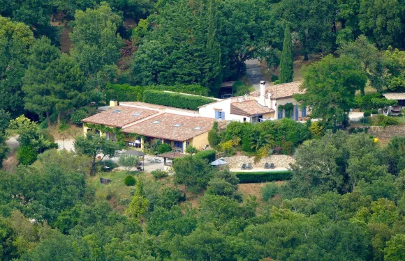 勒穆龍魯熱住宅酒店