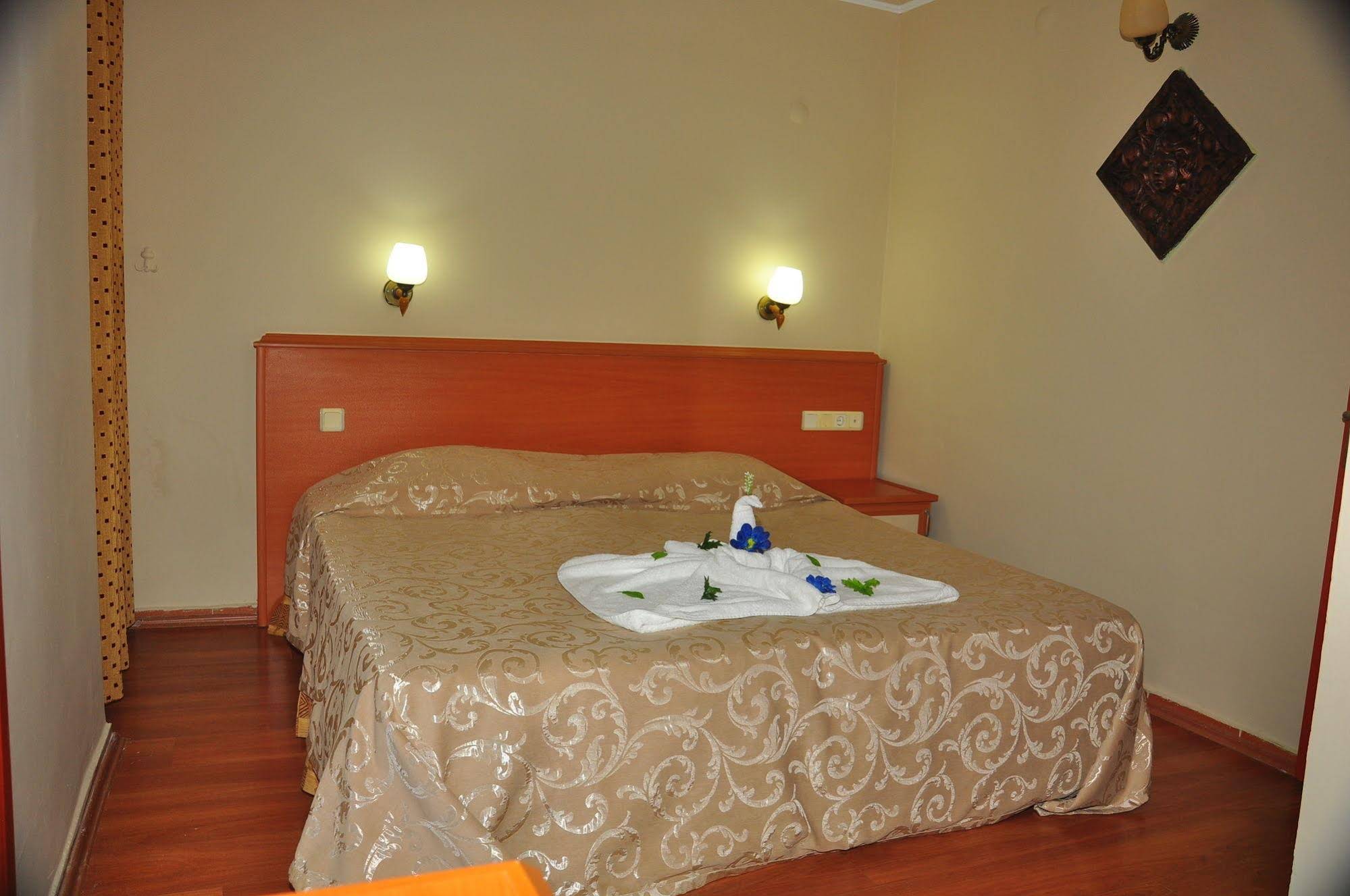 Çınar Family Suite Hotel (Cinar Family Suite Hotel)