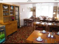 The Sherwood, No 11, - petit déjeuner