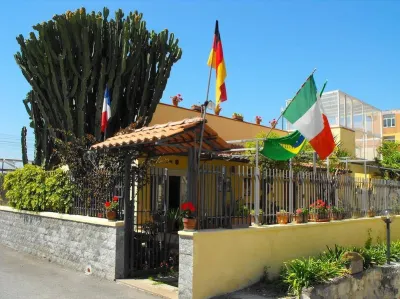 Domus Felix Hotels near House of the Deer