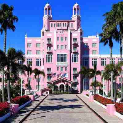 Beach House Suites by the Don CeSar Hotel Exterior