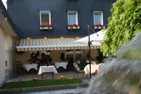 Roannay - Francorchamps - breakfast