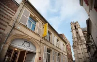 Hotel le Prieuré et la Résidence Hotels in Somme