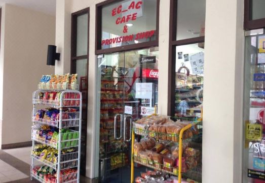 Saf Yacht Club Hotel Overview