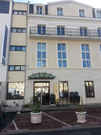 Hotel de France Отели в г. Монтаржи