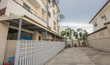 รูปภาพของพูนสุข อพาร์ทเม้นต์ (Poonsook Apartment)