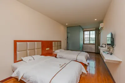 Guangyuan Railway Station Tianxin Business Hotel Hotels in GuangYuan Railway Station