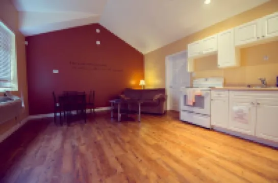 Crazy Creek Resort & Hot Pools Hotels in Columbia-Shuswap E