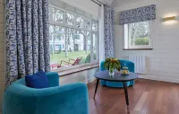 Villa Tri Men Hotels in Combrit