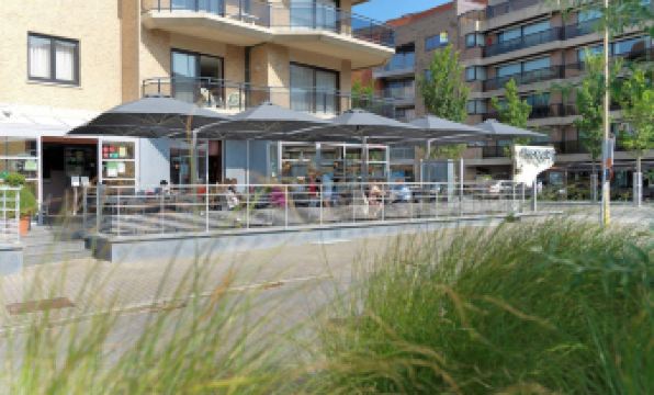 Casino Hotel - Housity