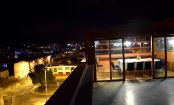 Roka Plaza Hotel Boutique - Housity