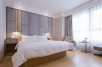JI Hotel (Tongchuan Yaozhou District Government) - parking