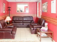 Brit Hotel Confort Roissy Saint-Witz Hotels in Saint-Witz