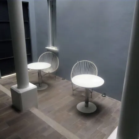 Hotel Karenina