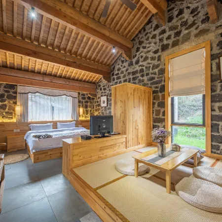 Ninghai Huayuanli Homestay