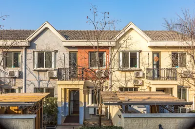 No. 97 Private Hot Spring Garden Hotels near Fangshan Red Scarf Park