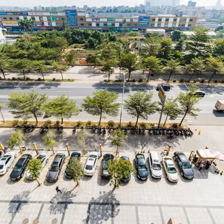 Wuchuan Wanhe Holiday Hotel (Haigang Avenue Wanhe City)