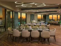 هيلتون إسطنبول كوزياتاجي Hotels near جادة بغداد