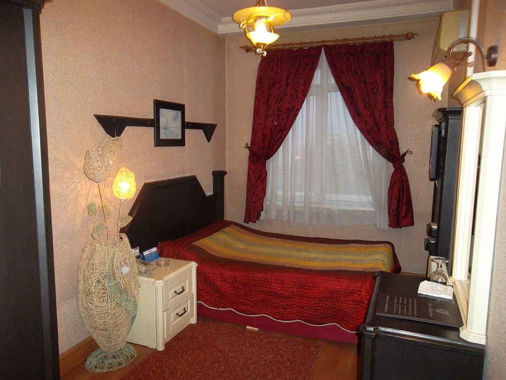 Kucuk Velic Hotel