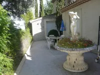 Résidence Royal Palmeraie Hotel dekat Eglise de Saint Pierre Les Aubagne