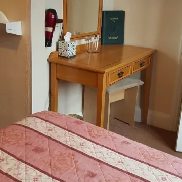 The Nyton Guesthouse