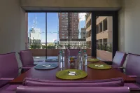 Hotel Guadalajara Country Club by Hnf - 朝食
