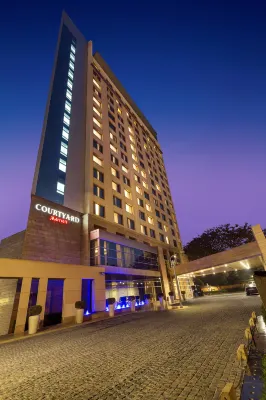 Courtyard Gurugram Downtown Hotels near Gurgaon Railway Station