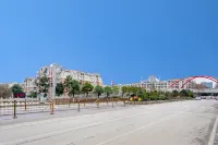 QingYiWuJia Hotel