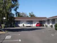Acorn Estate Motel Hotel di 