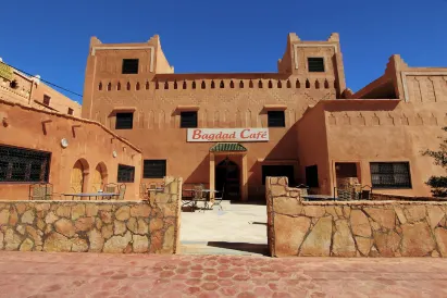 巴格達咖啡館民宿