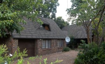 Gan Eden Guest Cottage - Housity