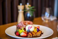 布里斯本FV派珀斯酒店