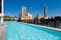 Circle on Cavill - Apartment Stay Private