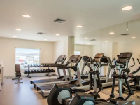 フェアフィールド・イン・ケレタロ・パワータウン ケレタロのホテル