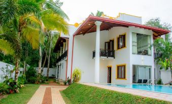 Villa White